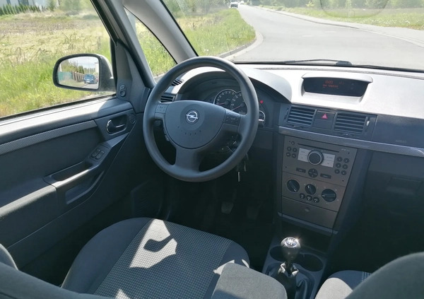 Opel Meriva cena 11400 przebieg: 200000, rok produkcji 2009 z Żnin małe 137